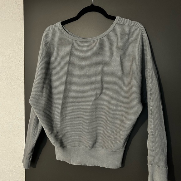 Green Ribbed Sweater - Picture 5 of 5